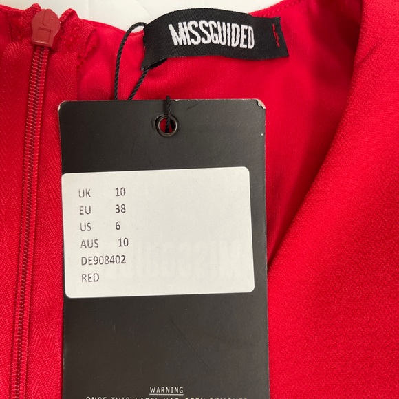 🍀Missguided Cold shoulder red ruffle bodycon dress - Picture 7 of 9